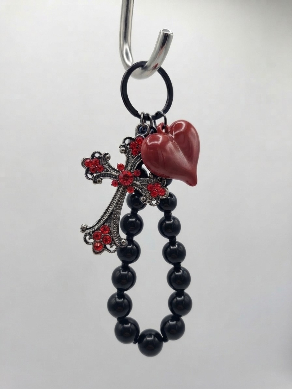 NEW Handmade Goth Heart & Cross Beaded Keychain/Bag Charm (0338)